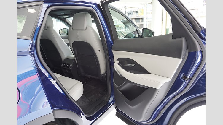 2022 認定中古車 Jaguar E-Pace ブルーファイﾔｰブルー P250 AWD（オートマチック） R-DYNAMIC SE