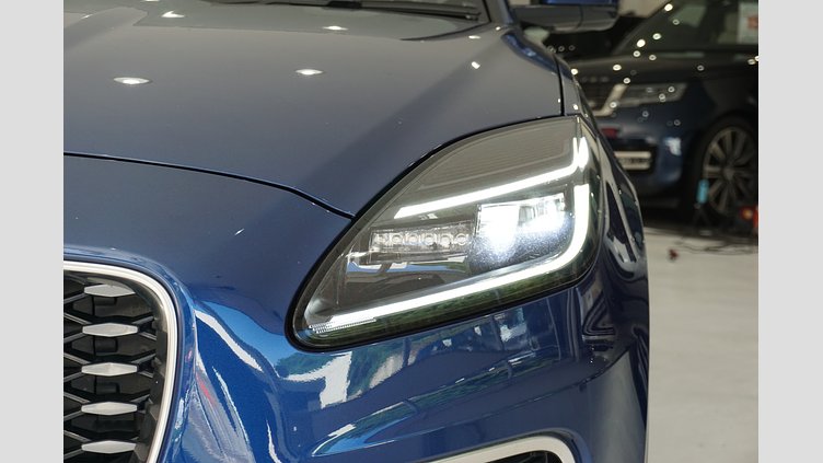 2022 認定中古車 Jaguar E-Pace ブルーファイﾔｰブルー P250 AWD（オートマチック） R-DYNAMIC SE