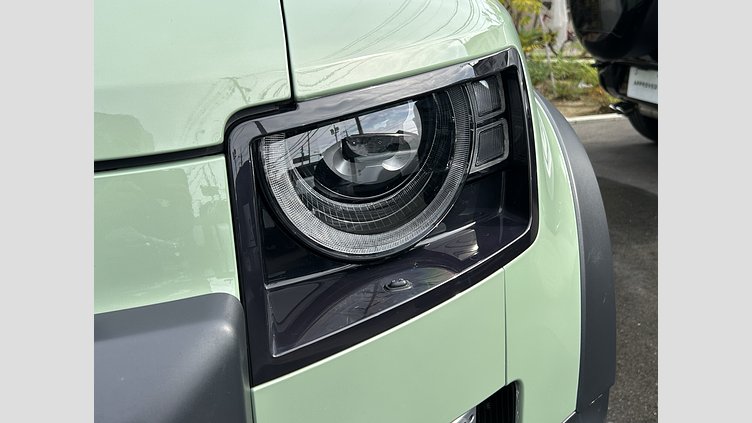 2023 認定中古車 Land Rover Defender 110 グラスミアグリーン D300 AWD（AT） 75TH LIMITED EDITION