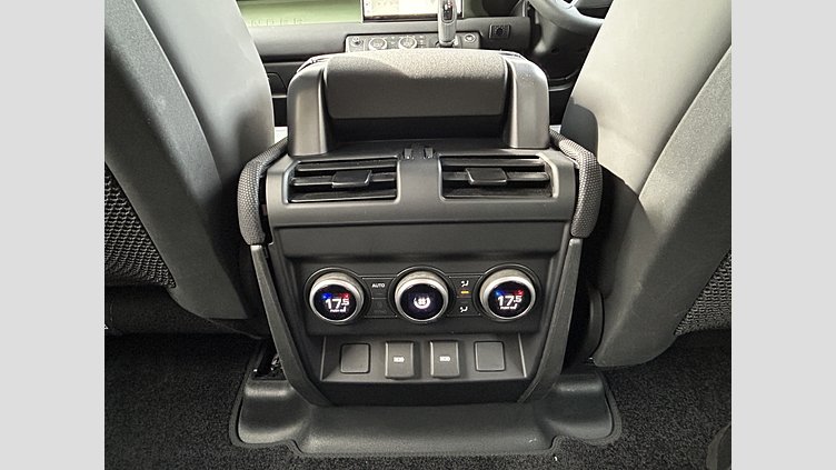 2023 認定中古車 Land Rover Defender 110 グラスミアグリーン D300 AWD（AT） 75TH LIMITED EDITION