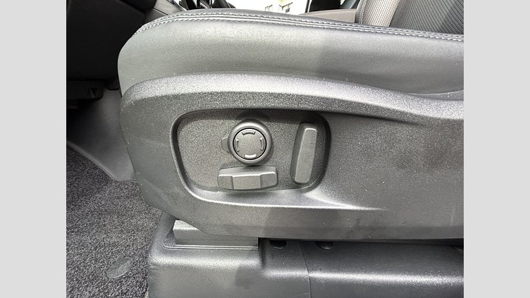 2023 認定中古車 Land Rover Defender 110 グラスミアグリーン D300 AWD（AT） 75TH LIMITED EDITION