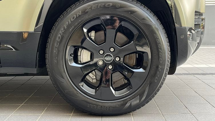 2023 認證中古車 Land Rover Defender 110 (1DJ) 盤古大陸綠 Pangea Green D300 AWD AUTOMATIC MHEV X-DYNAMIC HSE