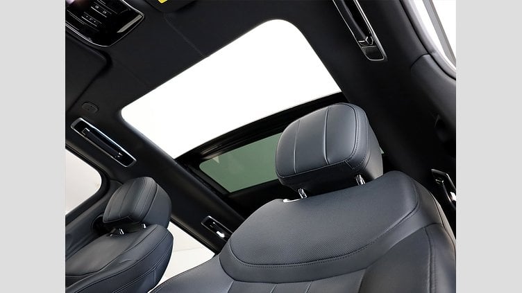 2024 Approved Land Rover Range Rover Ostuni Pearl White AWD P530 Autobiography