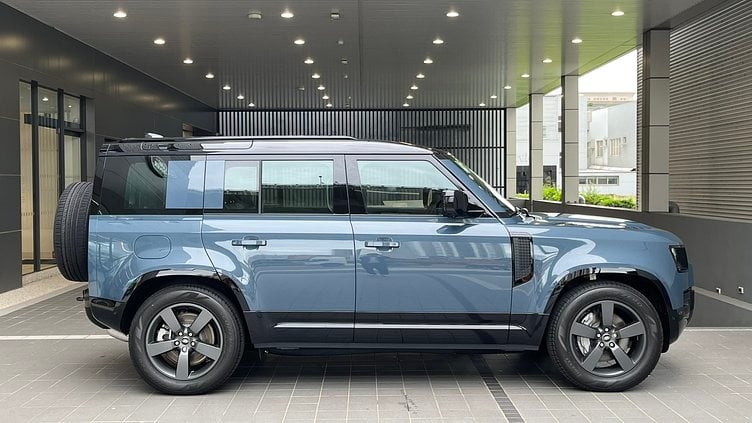 2024 認證中古車 Land Rover Defender 110 (1DL) 塔斯曼藍 Tasman Blue D300  輕油電混合 X-Dynamic HSE