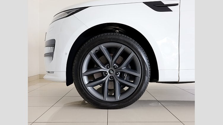 2023 Approved Land Rover Range Rover Sport Ostuni Pearl White AWD D350 Dynamic SE
