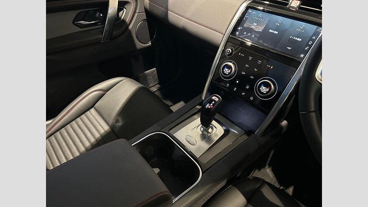 2022 認定中古車 Land Rover Discovery Sport Fuji White P250 R-Dynamic S