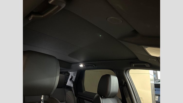 2022 認定中古車 Land Rover Discovery Sport Fuji White P250 R-Dynamic S