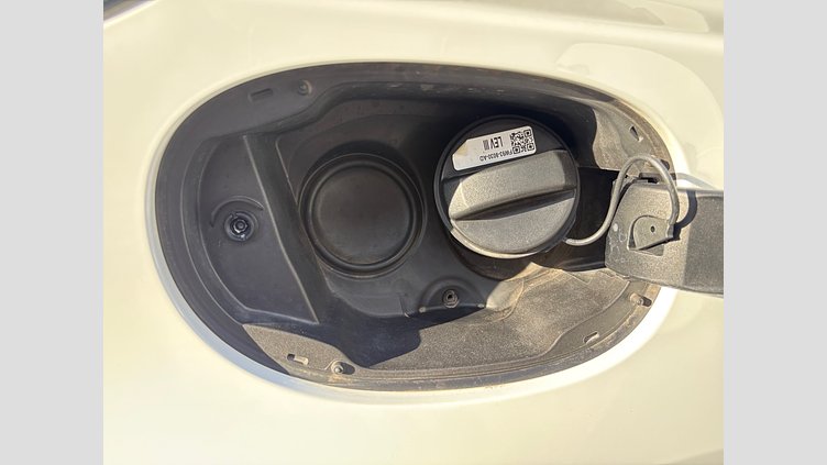 2023 認定中古車 Land Rover Range Rover Evoque フジホワイト（ソリッド） ガソリン200ps SE P200