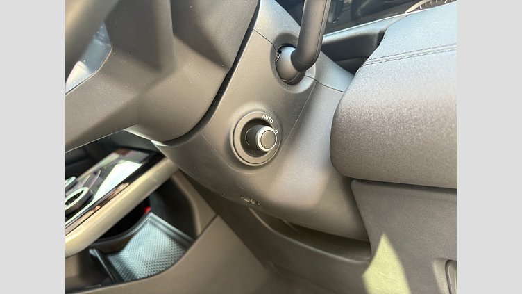 2023 認定中古車 Land Rover Range Rover Evoque フジホワイト（ソリッド） ガソリン200ps SE P200