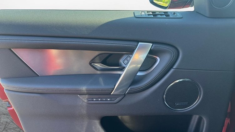 2024 Approved Land Rover Discovery Sport Firenze Red 2.0D TD4 204 PS AWD Discovery Sport MY25 2.0D TD4 204 PS AWD Auto Dynamic SE