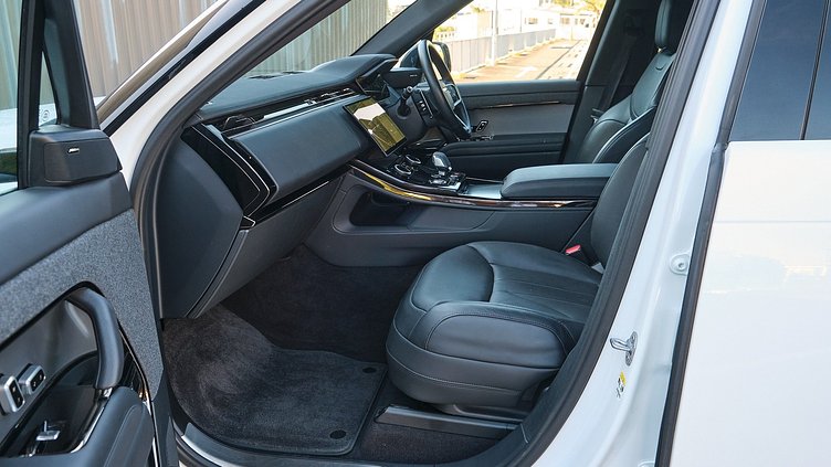 2023 Approved Land Rover Range Rover Sport Fuji White P440e Dynamic SE