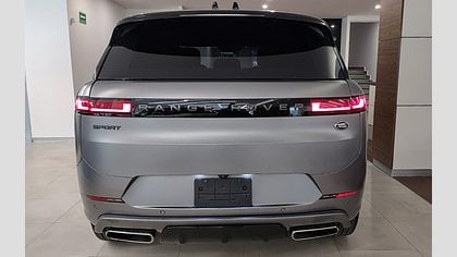 Range Rover Sport 4