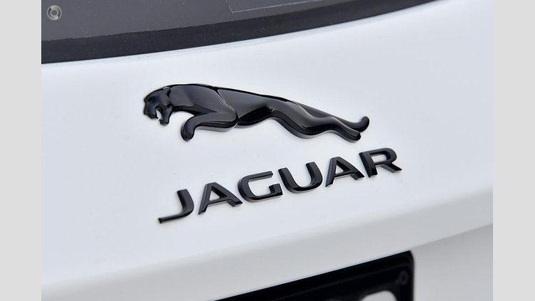 2024 Approved Jaguar E-Pace Fuji White P250 PETROL P250 R-DYNAMIC SE