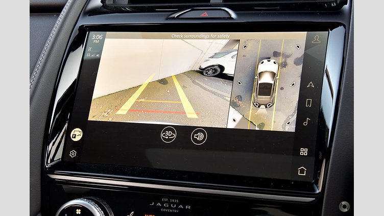 2024 Approved Jaguar E-Pace Eiger Grey P250 PETROL P250 R-DYNAMIC SE