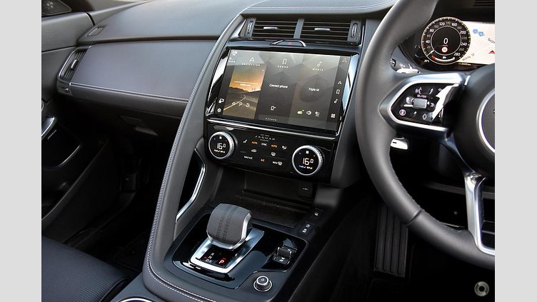 2024 Approved Jaguar E-Pace Eiger Grey P250 PETROL P250 R-DYNAMIC SE