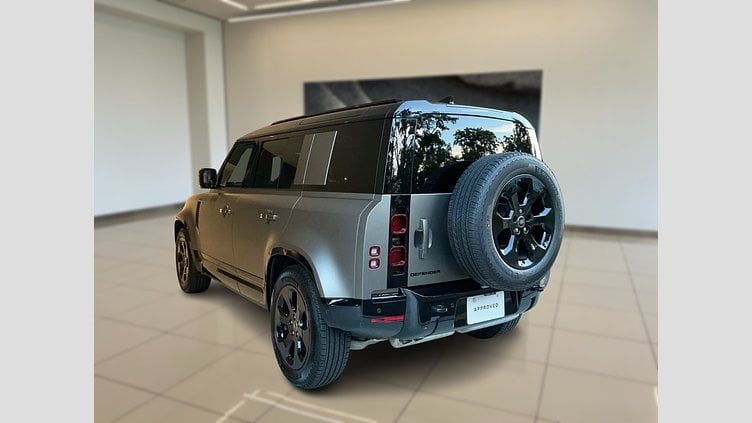 2025 認定中古車 Land Rover Defender 110 Silicon Silver AWD 8AT X-Dynamic SE