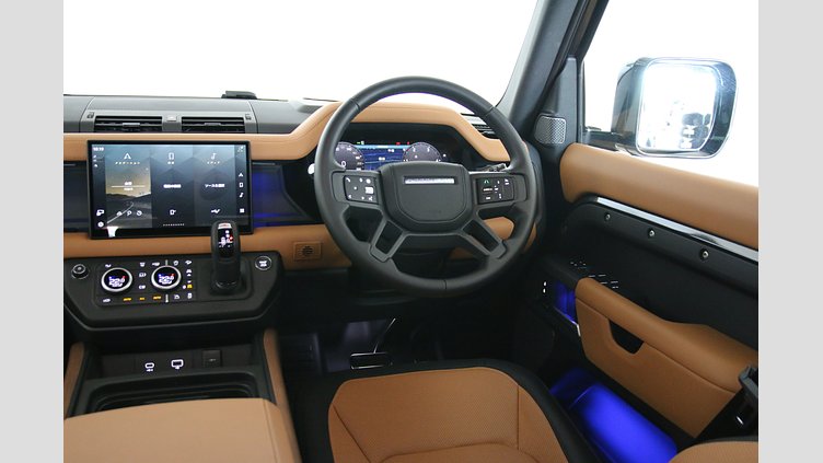 2024 認定中古車 Land Rover Defender 110 カルパチアングレイ D300 AWD（オートマチック） X-DYNAMIC HSE