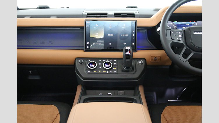 2024 認定中古車 Land Rover Defender 110 カルパチアングレイ D300 AWD（オートマチック） X-DYNAMIC HSE