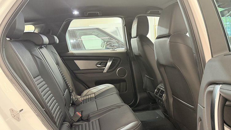 2025 新車 Land Rover Discovery Sport (1EJ) Ostuni Pearl White 珍珠白 P250 汽油輕油電混合 Standard Wheelbase Dynamic SE