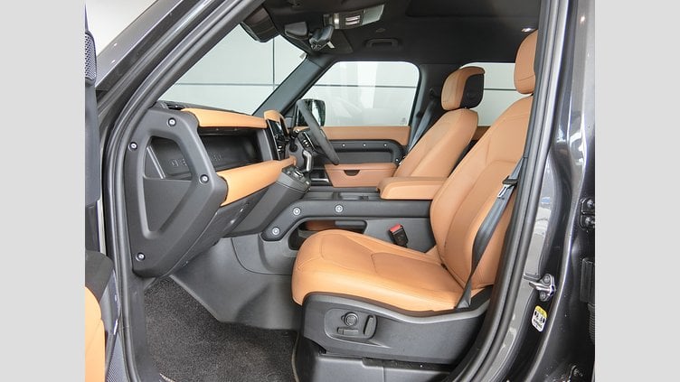 2023 認定中古車 Land Rover Defender 110 Carpathian Grey L663 5.0P AJ133G2 SC AWD 5DR SWB XV8 525PS V8