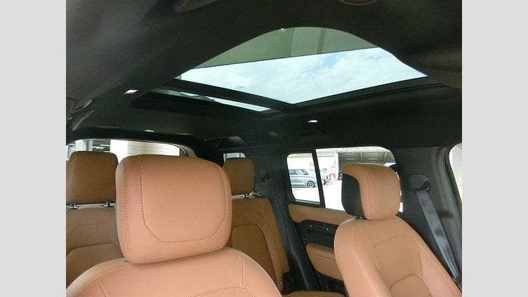 2023 認定中古車 Land Rover Defender 110 Carpathian Grey L663 5.0P AJ133G2 SC AWD 5DR SWB XV8 525PS V8