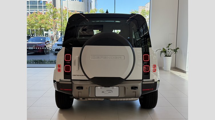 2025 新車 Land Rover Defender 90 (1AA) 富士山白 Fuji White D300  輕油電混合 X-Dynamic HSE