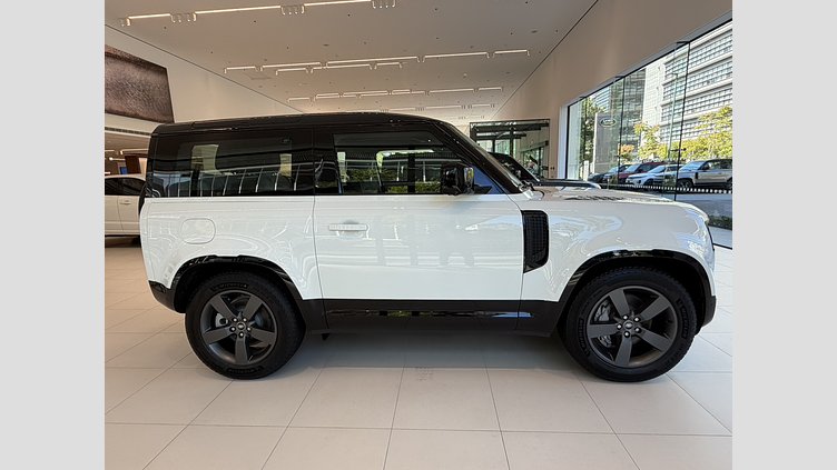 2025 新車 Land Rover Defender 90 (1AA) 富士山白 Fuji White D300  輕油電混合 X-Dynamic HSE