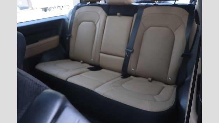 2025 認定中古車 Land Rover Defender 90 Carpathian Grey P525  90 V8 5.0L