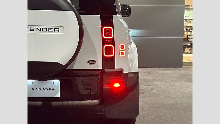 2022 認定中古車 Land Rover Defender 110 Yulong White D300 AWD S