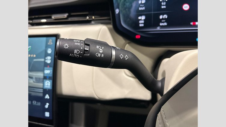 2024 認定中古車 Land Rover Range Rover Hakuba Silver D300 AWD Autobiography