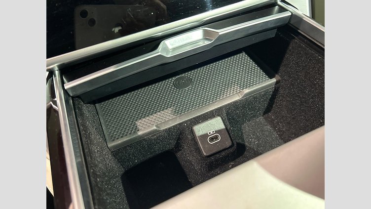 2024 認定中古車 Land Rover Range Rover Hakuba Silver D300 AWD Autobiography