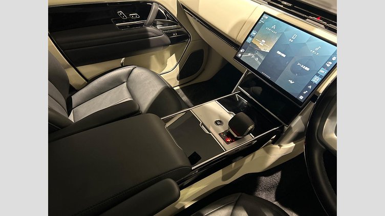 2024 認定中古車 Land Rover Range Rover Hakuba Silver D300 AWD Autobiography