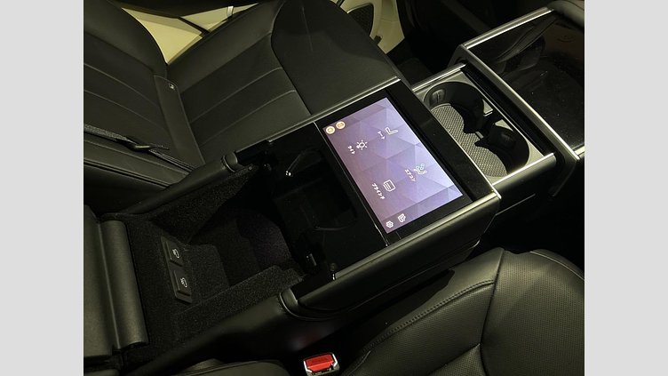 2024 認定中古車 Land Rover Range Rover Hakuba Silver D300 AWD Autobiography