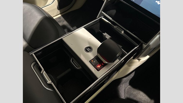 2024 認定中古車 Land Rover Range Rover Hakuba Silver D300 AWD Autobiography