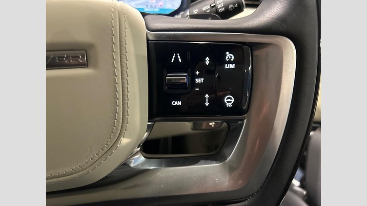 2024 認定中古車 Land Rover Range Rover Hakuba Silver D300 AWD Autobiography