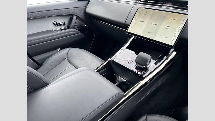 2024 認定中古車 Land Rover Range Rover Sport Fuji White D300 AWD Dynamic HSE