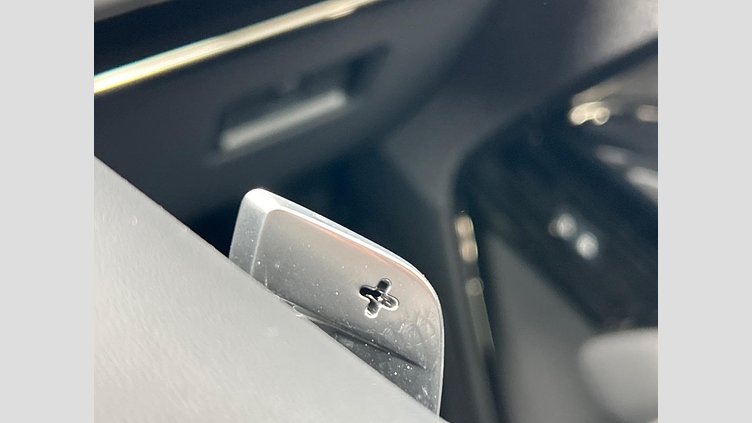 2024 認定中古車 Land Rover Range Rover Sport Fuji White D300 AWD Dynamic HSE