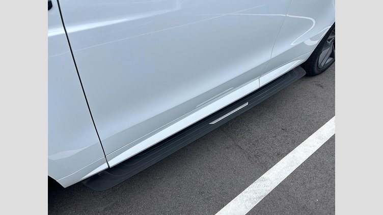 2024 認定中古車 Land Rover Range Rover Sport Fuji White D300 AWD Dynamic HSE