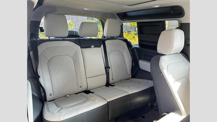 2024 認定中古車 Land Rover Defender 90 Tasman Blue D350　AWD X-Dynamic HSE