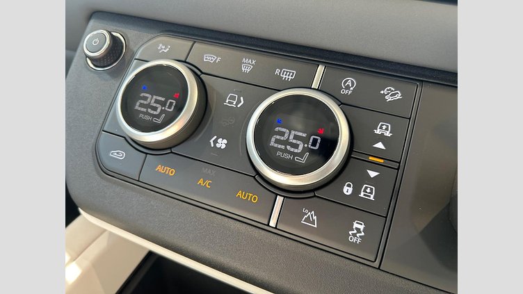 2024 認定中古車 Land Rover Defender 90 Tasman Blue D350　AWD X-Dynamic HSE