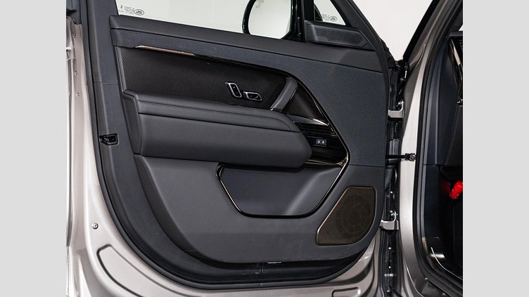 2024 認定中古車 Land Rover Range Rover Sport Flux Silver - Satin finish ハイオク ＳＶエディションワン