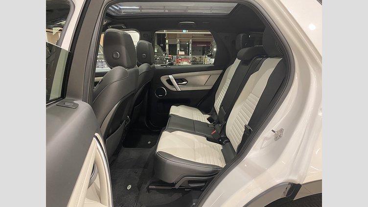 2024 認定中古車 Land Rover Discovery Sport Ostuni Pearl White １．５ガソリン＋モーター　プラグインハイブリッド P300e　Dynamic HSE