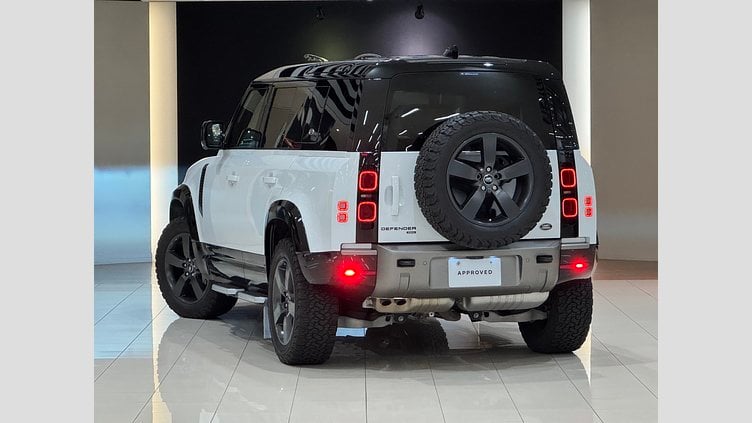 2021 認定中古車 Land Rover Defender 110 Fuji White ３．０ディーゼルターボ　マイルドハイブリッド　３００PS D300　X-DYnamic SE
