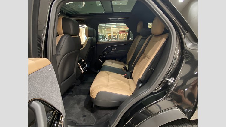 2024 認定中古車 Land Rover Range Rover Sport Santorini Black ３．０ディーゼルターボ　マイルドハイブリッド D300　Autobiography