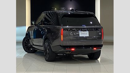 Range Rover 1