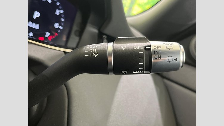 2021 認定中古車 Land Rover Range Rover Evoque Yulong White 4WD Ｒ－ダイナミック ＳＥ