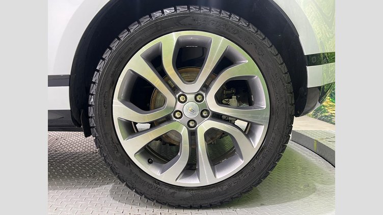 2021 認定中古車 Land Rover Range Rover Evoque Yulong White 4WD Ｒ－ダイナミック ＳＥ