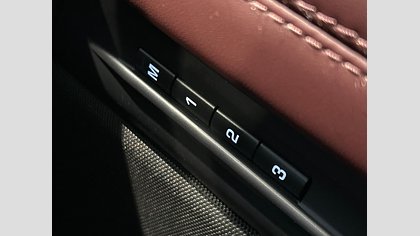 Range Rover Evoque 16