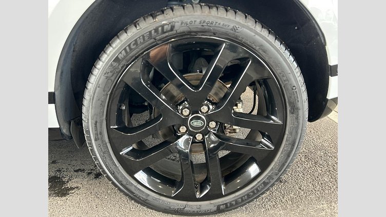 2019 認定中古車 Land Rover Range Rover Evoque Yulong White P250　AWD R-Dynamic HSE