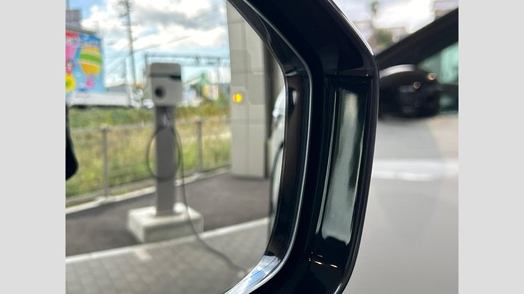 2019 認定中古車 Land Rover Range Rover Evoque Yulong White P250　AWD R-Dynamic HSE